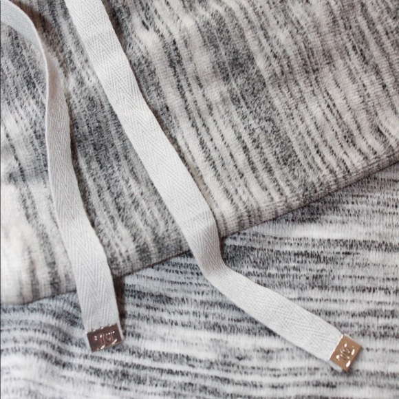 NWT Juicy Couture ‘Space-Dyed’ Heather Grey Hooded Velour Track Jacket - Small - Picture 8 of 12